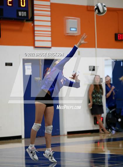 Thumbnail 1 in Del Lago Academy @ Clairemont photogallery.