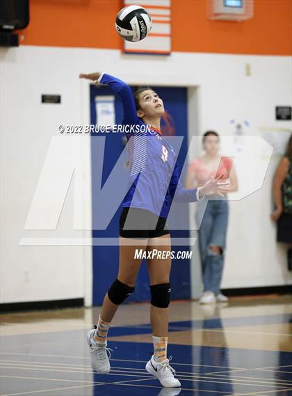 Thumbnail 2 in Del Lago Academy @ Clairemont photogallery.