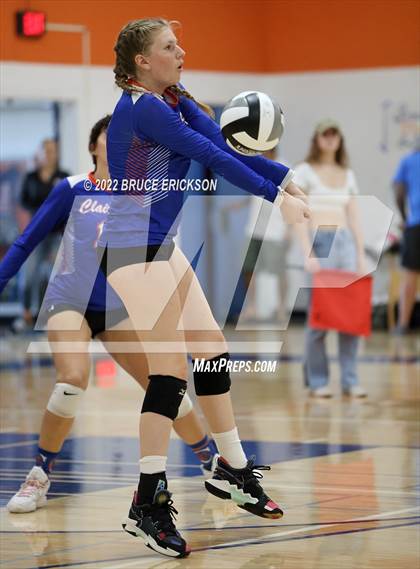 Thumbnail 2 in Del Lago Academy @ Clairemont photogallery.