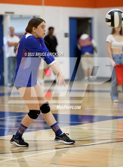 Thumbnail 3 in Del Lago Academy @ Clairemont photogallery.