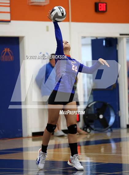 Thumbnail 2 in Del Lago Academy @ Clairemont photogallery.