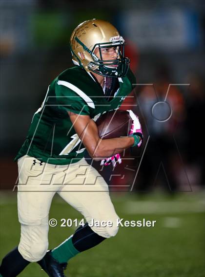 Thumbnail 3 in St. Bonaventure vs. Oaks Christian photogallery.