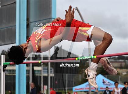 Thumbnail 2 in Fighting Knights Relays (Hillsdale HS) photogallery.