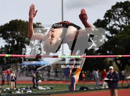 Thumbnail 1 in Fighting Knights Relays (Hillsdale HS) photogallery.