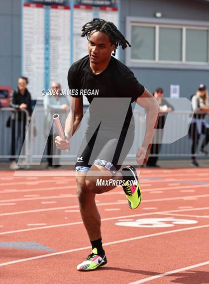 Thumbnail 1 in Fighting Knights Relays (Hillsdale HS) photogallery.