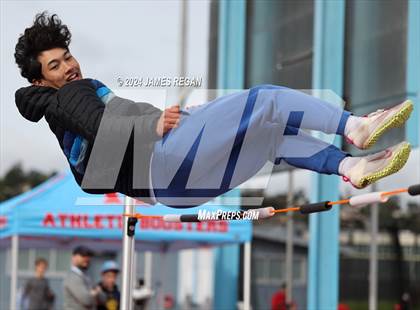 Thumbnail 3 in Fighting Knights Relays (Hillsdale HS) photogallery.