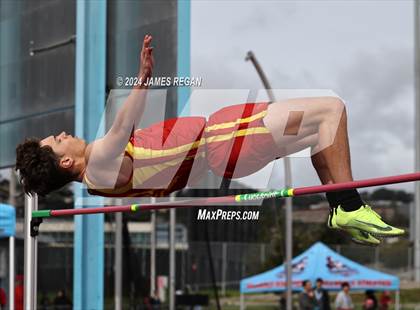 Thumbnail 2 in Fighting Knights Relays (Hillsdale HS) photogallery.