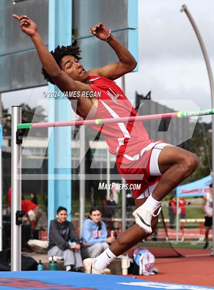 Thumbnail 3 in Fighting Knights Relays (Hillsdale HS) photogallery.