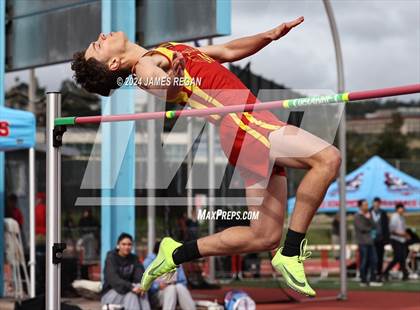 Thumbnail 3 in Fighting Knights Relays (Hillsdale HS) photogallery.
