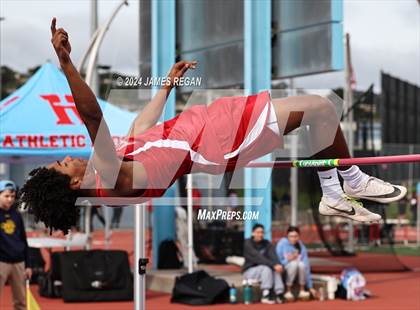 Thumbnail 1 in Fighting Knights Relays (Hillsdale HS) photogallery.