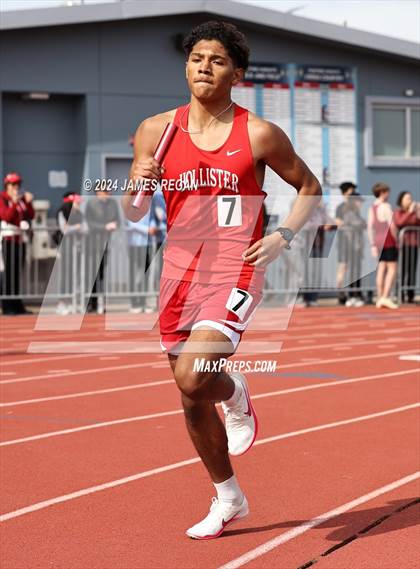 Thumbnail 3 in Fighting Knights Relays (Hillsdale HS) photogallery.