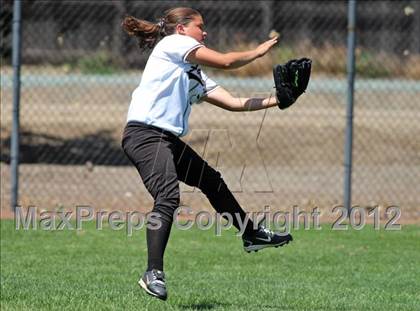 Thumbnail 1 in Elliot Christian vs. Millennium (CIF SJS D7 Final) photogallery.