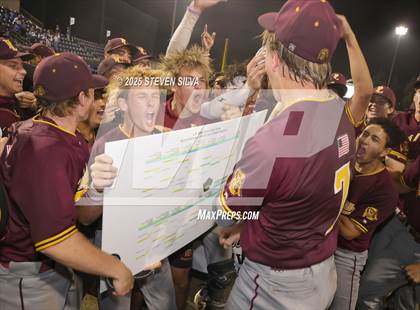 Thumbnail 3 in Point Loma vs. Rancho Bernardo (CIF SDS Division 1 Final) photogallery.