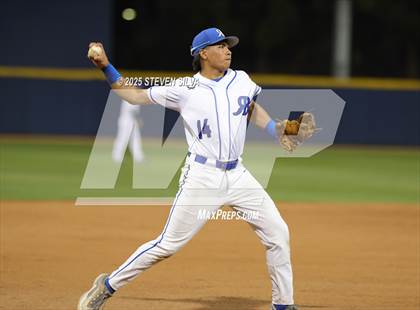 Thumbnail 2 in Point Loma vs. Rancho Bernardo (CIF SDS Division 1 Final) photogallery.