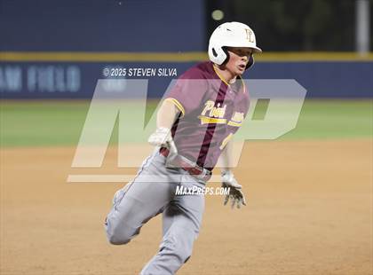 Thumbnail 1 in Point Loma vs. Rancho Bernardo (CIF SDS Division 1 Final) photogallery.