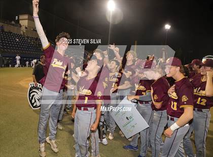 Thumbnail 2 in Point Loma vs. Rancho Bernardo (CIF SDS Division 1 Final) photogallery.
