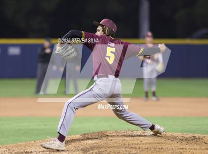 Thumbnail 3 in Point Loma vs. Rancho Bernardo (CIF SDS Division 1 Final) photogallery.