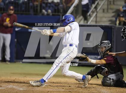 Thumbnail 2 in Point Loma vs. Rancho Bernardo (CIF SDS Division 1 Final) photogallery.