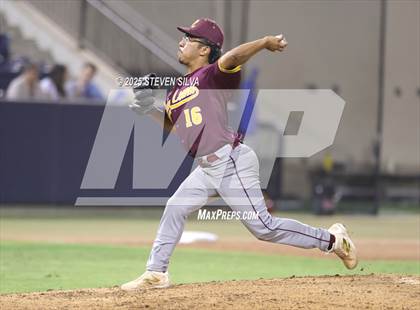 Thumbnail 3 in Point Loma vs. Rancho Bernardo (CIF SDS Division 1 Final) photogallery.