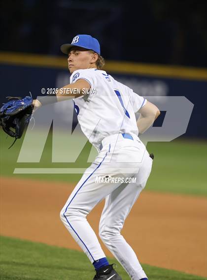 Thumbnail 3 in Point Loma vs. Rancho Bernardo (CIF SDS Division 1 Final) photogallery.
