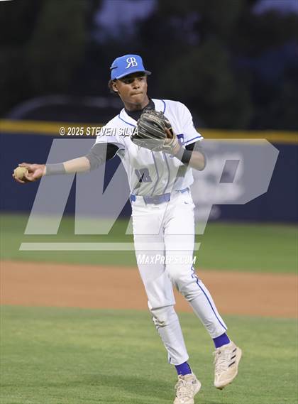 Thumbnail 1 in Point Loma vs. Rancho Bernardo (CIF SDS Division 1 Final) photogallery.