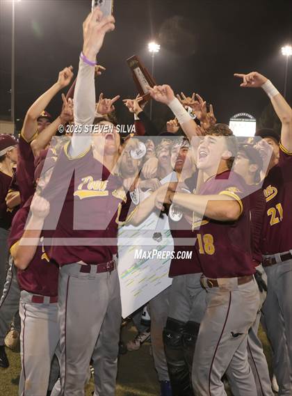 Thumbnail 1 in Point Loma vs. Rancho Bernardo (CIF SDS Division 1 Final) photogallery.