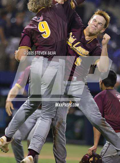 Thumbnail 1 in Point Loma vs. Rancho Bernardo (CIF SDS Division 1 Final) photogallery.