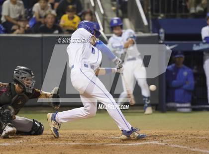 Thumbnail 1 in Point Loma vs. Rancho Bernardo (CIF SDS Division 1 Final) photogallery.