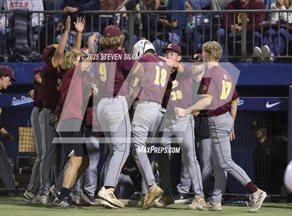Thumbnail 1 in Point Loma vs. Rancho Bernardo (CIF SDS Division 1 Final) photogallery.