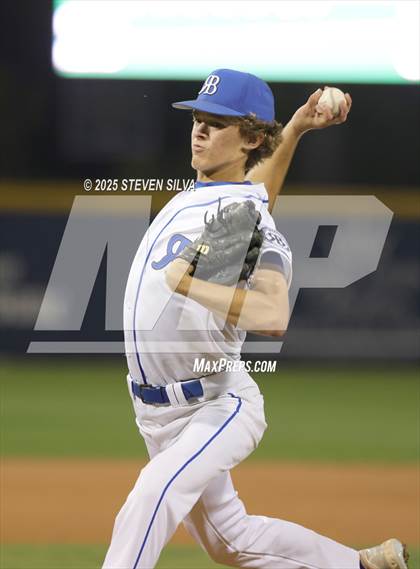 Thumbnail 2 in Point Loma vs. Rancho Bernardo (CIF SDS Division 1 Final) photogallery.