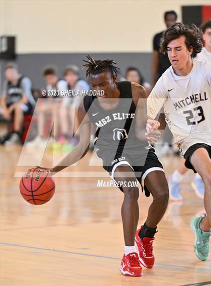 Thumbnail 3 in Excel Christian Academy vs Mitchell. (The Hoop Vibe Fall League) photogallery.