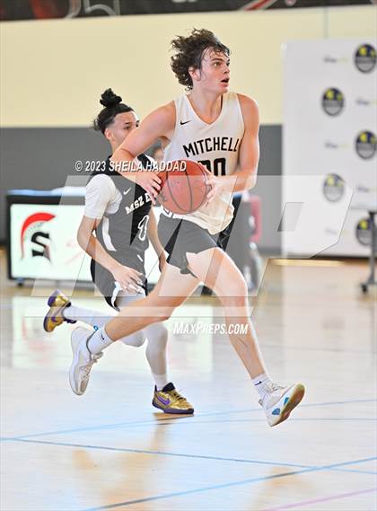 Thumbnail 2 in Excel Christian Academy vs Mitchell. (The Hoop Vibe Fall League) photogallery.
