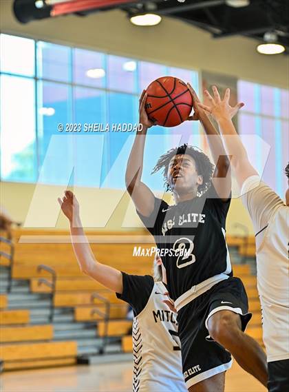 Thumbnail 2 in Excel Christian Academy vs Mitchell. (The Hoop Vibe Fall League) photogallery.