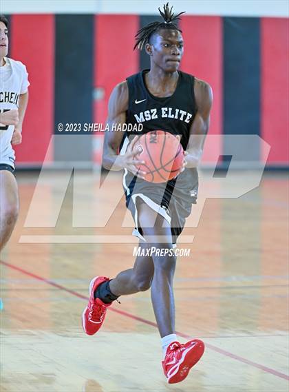 Thumbnail 2 in Excel Christian Academy vs Mitchell. (The Hoop Vibe Fall League) photogallery.