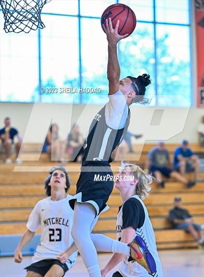 Thumbnail 3 in Excel Christian Academy vs Mitchell. (The Hoop Vibe Fall League) photogallery.