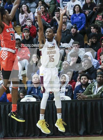 Thumbnail 1 in Whitney Young vs. Mount Vernon (Spalding Hoophall Classic) photogallery.