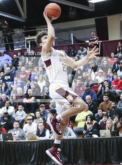 Thumbnail 1 in Whitney Young vs. Mount Vernon (Spalding Hoophall Classic) photogallery.