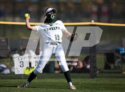 Thumbnail 2 in D'Evelyn vs. Holy Family (CHSAA 4A Semifinal) photogallery.