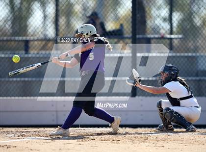 Thumbnail 2 in D'Evelyn vs. Holy Family (CHSAA 4A Semifinal) photogallery.
