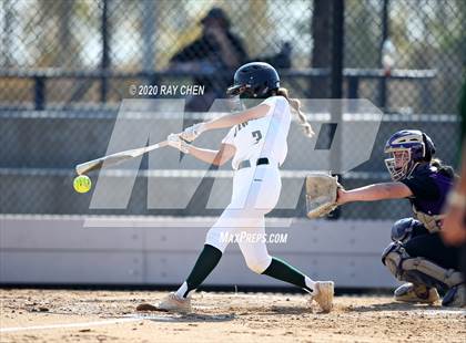 Thumbnail 2 in D'Evelyn vs. Holy Family (CHSAA 4A Semifinal) photogallery.