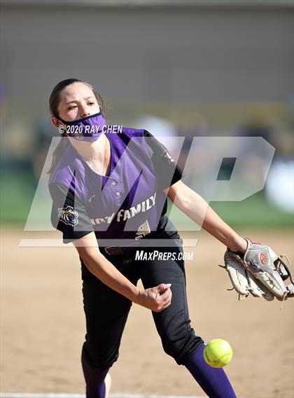 Thumbnail 2 in D'Evelyn vs. Holy Family (CHSAA 4A Semifinal) photogallery.