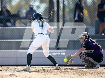 Thumbnail 2 in D'Evelyn vs. Holy Family (CHSAA 4A Semifinal) photogallery.