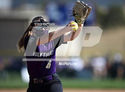 Thumbnail 3 in D'Evelyn vs. Holy Family (CHSAA 4A Semifinal) photogallery.