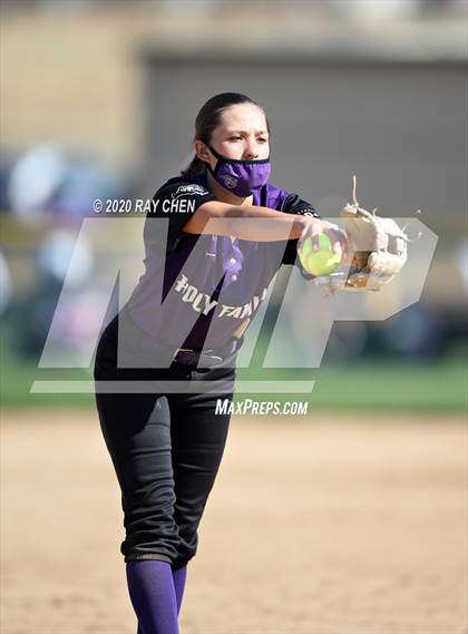 Thumbnail 3 in D'Evelyn vs. Holy Family (CHSAA 4A Semifinal) photogallery.