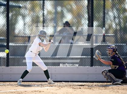 Thumbnail 2 in D'Evelyn vs. Holy Family (CHSAA 4A Semifinal) photogallery.