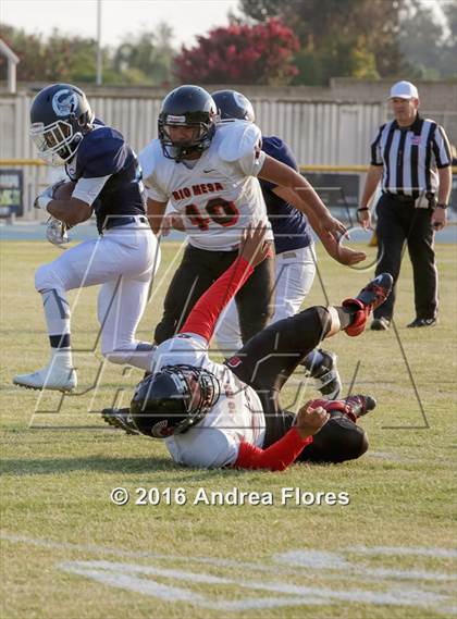 Thumbnail 1 in Rio Mesa @ Camarillo photogallery.