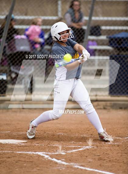 Thumbnail 1 in El Camino vs. San Dieguito Academy photogallery.