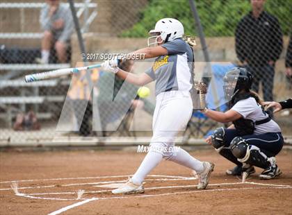 Thumbnail 2 in El Camino vs. San Dieguito Academy photogallery.