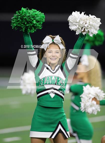 Thumbnail 3 in Iowa Park vs. Pleasant Grove (UIL 4A Division 2 Semifinal) photogallery.