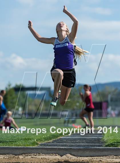 Thumbnail 2 in UHSAA Region 4 Championships photogallery.